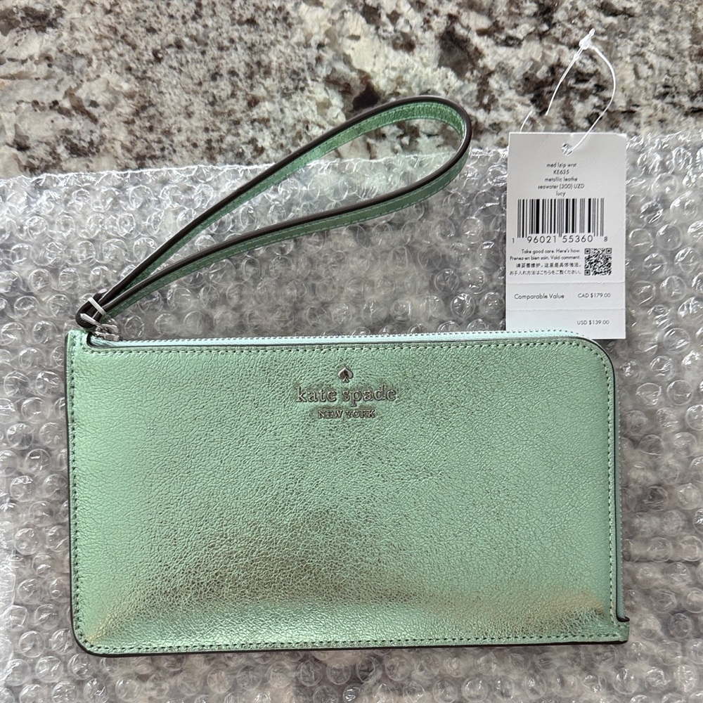 Kate Spade medium L zip wristlet metallic seawater Lucy like new!!